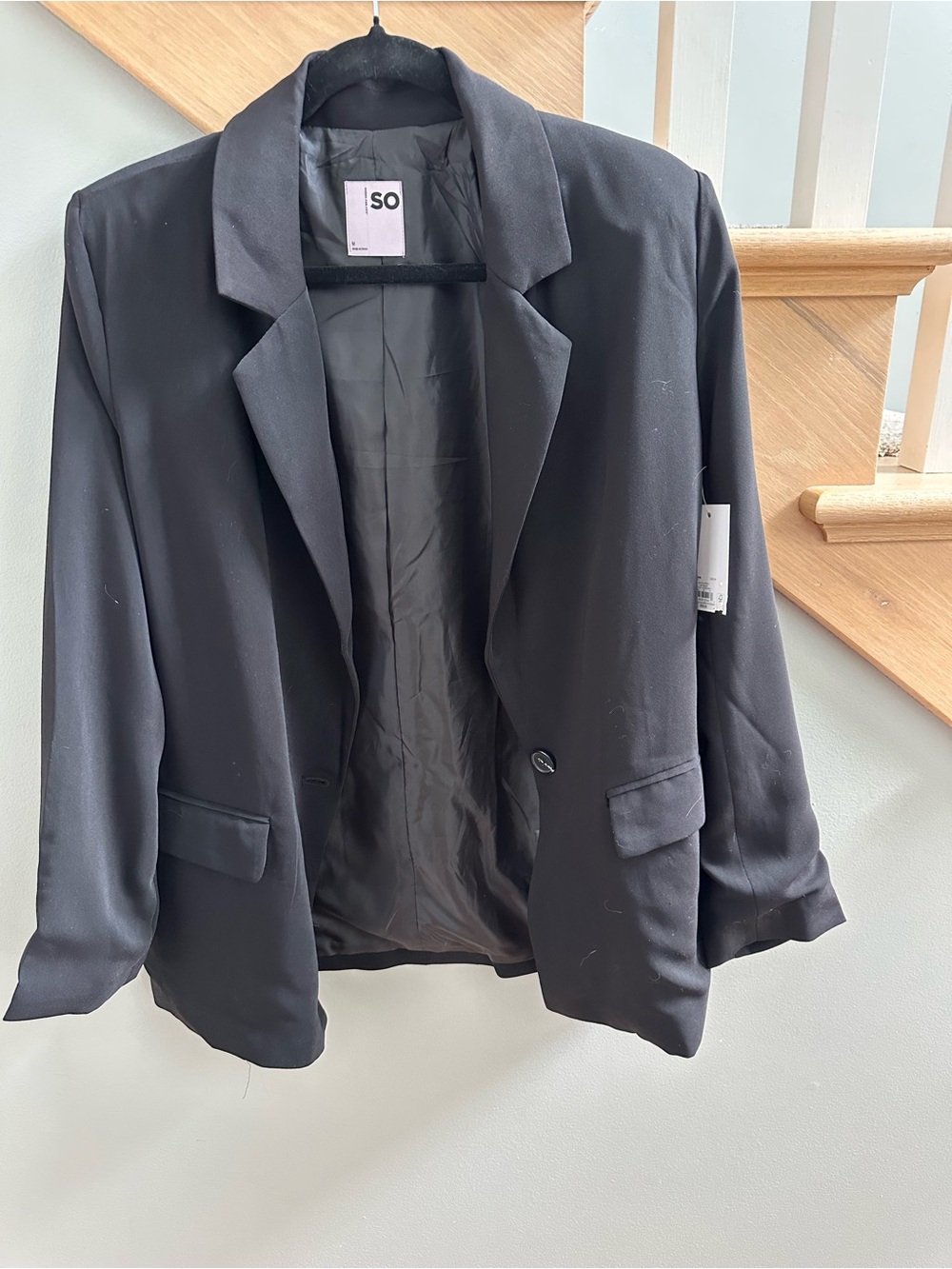 SO Black Single-Button Relaxed Blazer